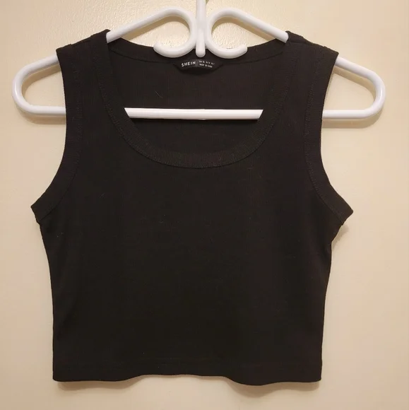 Crop tops - Picture 2 of 2